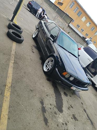 е34 крыло: BMW 5 series: 1993 г., 3.2 л, Механика, Бензин, Седан — 3