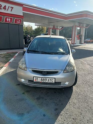 Honda Jazz: 2003 г., 1.3 л, Вариатор, Бензин, Хэтчбэк