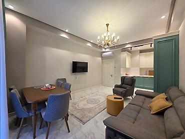 dəst mebel: İcarəyə verilir 3 otaqlı yeni tikili 95 m², Ağ şəhər q. Kateqoriya — 4