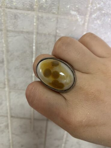 qizil halqa sirqalar: Üzük