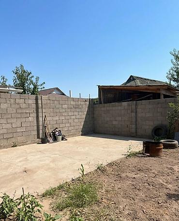 Продажа коттеджей и домов: 🏡 **СРОЧНО ПРОДАЁТСЯ ДОМ!** 📍 ж/м Алтын Ордо, с. Новопавловка 🛏 **4 — 8