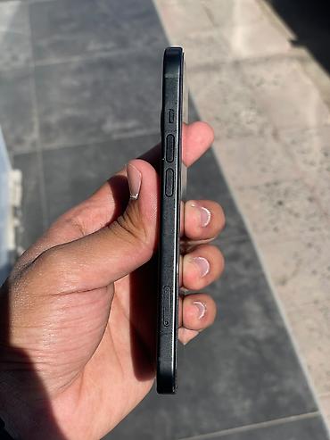 Apple iPhone: IPhone 15, 128 GB, Qara, Face ID — 6