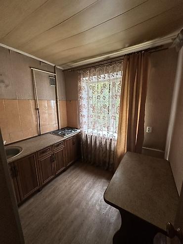 квартира частный сектор: 1 комната, 30 м², Индивидуалка, 2 этаж, Косметический ремонт — 5