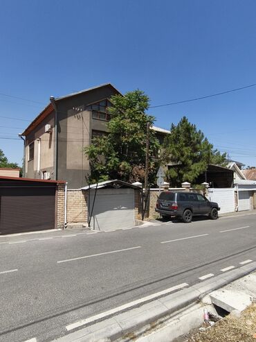 Угловые диваны: Дом, 650 м², 7 комнат, Собственник, Евроремонт