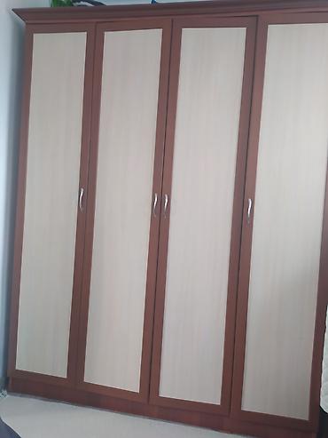 Спальные гарнитуры: Спальный гарнитур в классическом стиле, цвет светлый/медовый дуб — 11