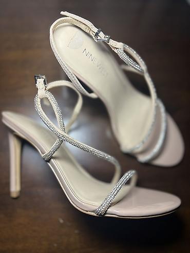 свадебное туфли: Женские босоножки Nine West на высоком каблуке - Модель: WNINISSIT2-M — 1