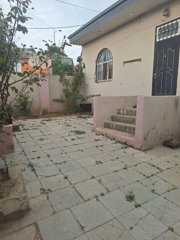 kristal abseron 1 otaqli evler: Binəqədi qəs. 3 otaqlı, 100 kv. m, Orta təmir