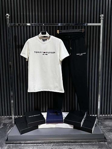 hugo: Komplet trenerka+majca
Cena 3400din
S,M,L,XL,XXL
PS✨ — 1