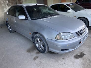 Коммерческий транспорт: Toyota Avensis: 2002 г., 2 л, Автомат, Бензин, Седан