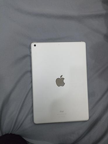 ipad 2: İşlənmiş Apple iPad 8 (2020), 10,2", 128 GB — 3