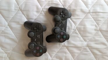 Геймпады (Джойстики): Продаю 2 Gamepad Bluetooth. Назначение: dualshok 3; PS3; PC