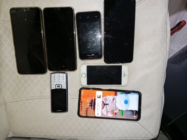 telfon samsunq: Samsung A10e, 32 GB, rəng - Qara, Qırıq