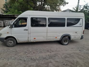 каска для мото: Легкий грузовик, Mercedes-Benz, Стандарт, 3 т, Б/у