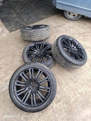 Disk təkərlər: 4 ədəd təkər-disk komplekti - Disklər: parlaq qara rəngdə, çoxşüalı — 6