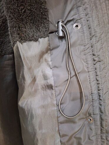 Zimske jakne: S (EU 36), Jednobojni, Sa postavom, Veštačko krzno — 13