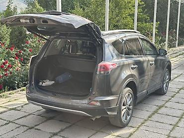 Продажа авто: Toyota RAV4: 2017 г., 2.5 л, Бензин, Кроссовер — 5