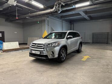 toyota highlander 2017: Toyota Highlander: 2017 г., 3.5 л, Автомат, Бензин