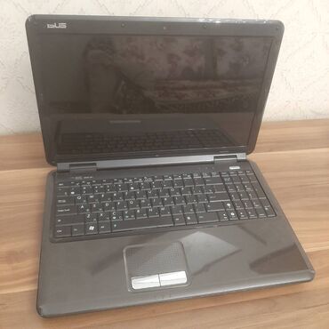 Kompüter və noutbuk aksesuarları: Noutbuk ASUS K50IJ ASUS K50IJ noutbuk satılır. 🔹 Ümumi vəziyyəti