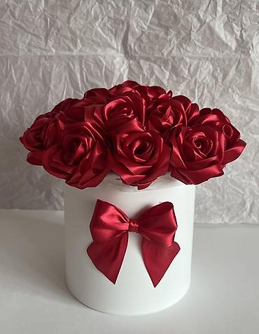 Ruža: Buket crvenih ruža – elegantan aranžman - Luksuzan, bogat buket — 4