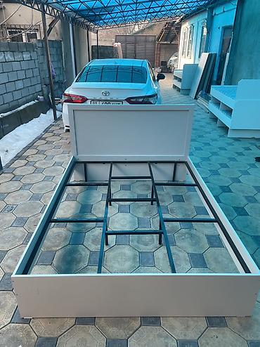 Двуспальные кровати: Двуспальная кровать, Новый, С матрасом, длина - 200 см — 4