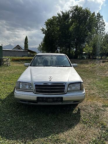 мерс 124 2 2 об: Mercedes-Benz — салон и интерьер - Классическая передняя панель с — 8