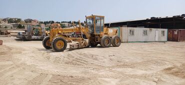 afdamabil ve xususi texnka: Komatsu 661A.İdeal vəziyətdədi Kim istəsə əlaqə saxlasın yerində