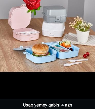 plastic qapi: Uşaq yemək qabı – 4 AZN - Kompakt kvadrat forma, açılıb‑bağlanan