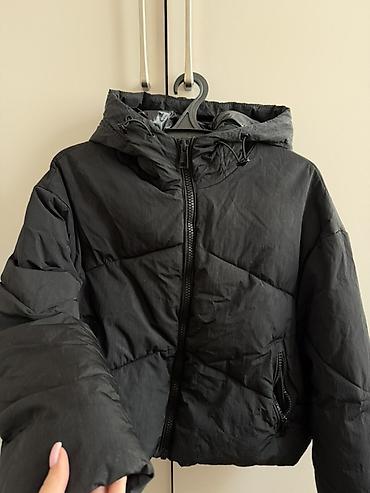 куртки короткие: Пуховик ZARA, черный
Был куплен в Москве за 7 — 2