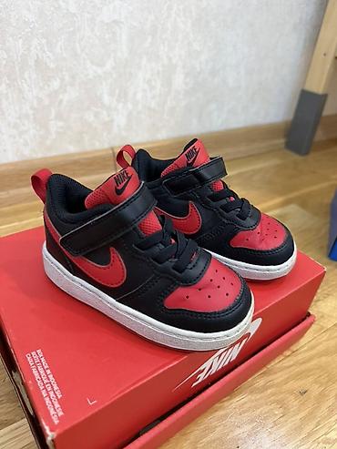 nike corab: Nike original 
В идеальном состоянии
Размер 22
Цена 10 — 1