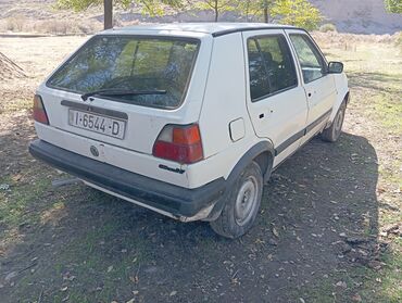 самая дешёвая машина в кыргызстане: Volkswagen : 1992 г., 1.8 л, Механика, Бензин