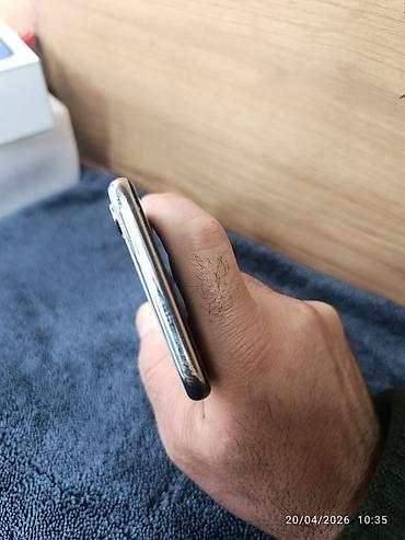 Apple iPhone: IPhone X, Gümüşü, Face ID — 6