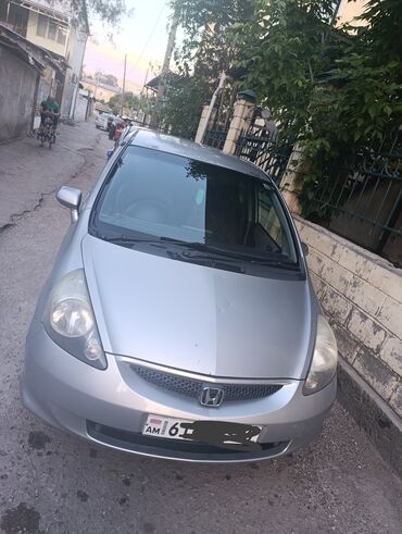 матор от фит: Honda Fit: 2004 г., 1.3 л, Вариатор, Бензин, Седан