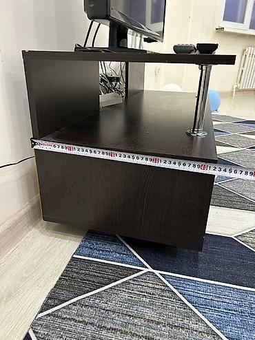 study table: Тумба и подставка для телевизора, Б/у, Напольная, ЛДСП, Самовывоз, цвет - Коричневый — 3