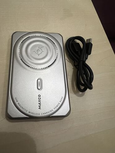 зарядка для айфона 5: Powerbank Apple, 10000 mAh, Yeni