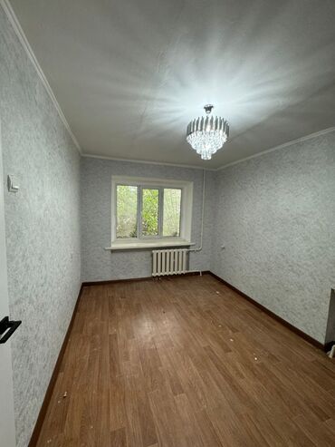 продаю квартиру гост типа: 1 комната, 22 м², Малосемейка, 1 этаж, Косметический ремонт