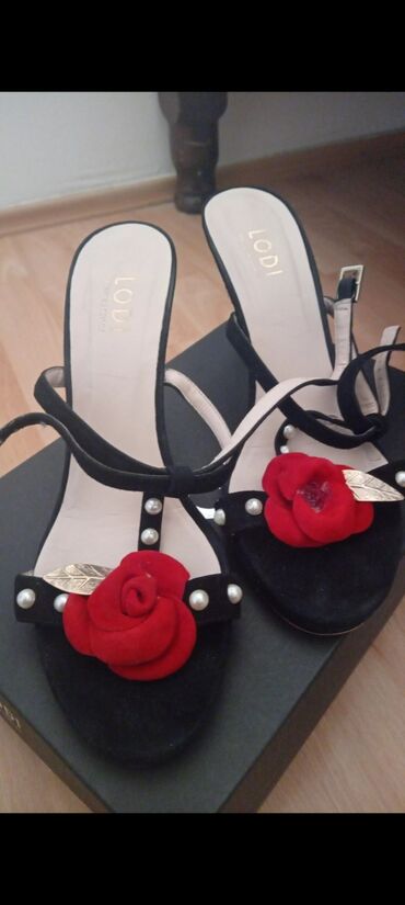 dior patike zenske cena: Sandals, 41