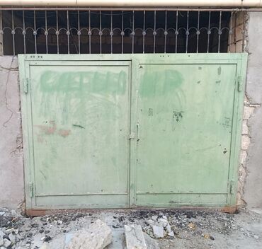 Dam örtükləri: Darvazalar, Qaraj üçün, İşlənmiş, Mexaniki, Ünvandan götürmə