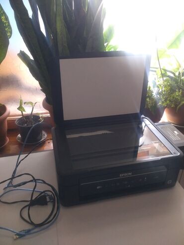 Noutbuk və netbuklar: Epson brendinin bu çoxfunksiyalı printeri çap, skan və surətçıxarma