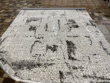 Ковры: Ковёр ковры в Бишкеке Размер ковра 2/3 Производств Турции Качество