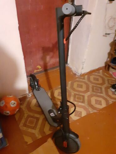 elektrikli skuter: Elektrikli samokatlar