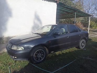 Audi: Audi A4: 1995 г., 1.8 л, Бензин, Седан at lalafo.kg — 3 Audi: Audi A4: 1995 г., 1.8 л, Бензин, Седан — 3