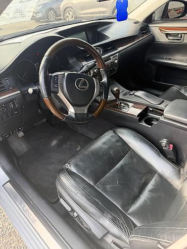спарк 2014: Lexus ES: 2014 г., 2.5 л, Вариатор, Гибрид, Седан — 7