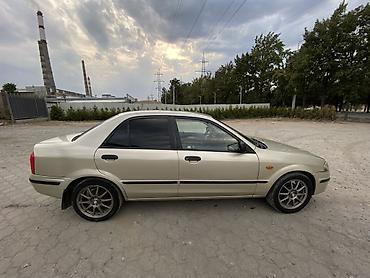 Mazda: Mazda 323: 1998 г., 1.5 л, Механика, Бензин, Седан — 15