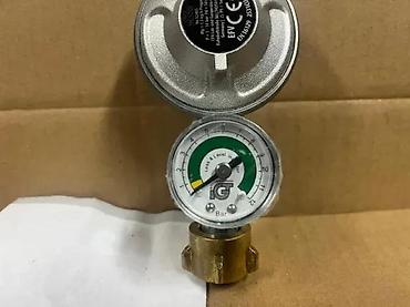 Sve za roštilj: Regulator pritiska za tečni gas (propan/butan) sa manometrom i — 8