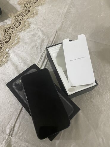 Apple iPhone: IPhone 11 Pro Max, 64 GB, Desert Titanium