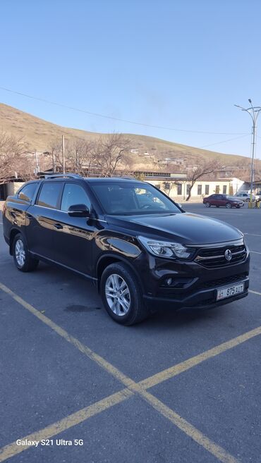 аварийные машины: Ssangyong Rexton: 2018 г., 2.2 л, Автомат, Дизель, Пикап