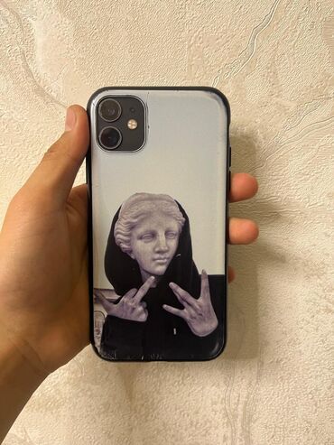 Apple iPhone: IPhone 11, Б/у, 128 ГБ, Black Titanium, Чехол, Кабель, 71 %
