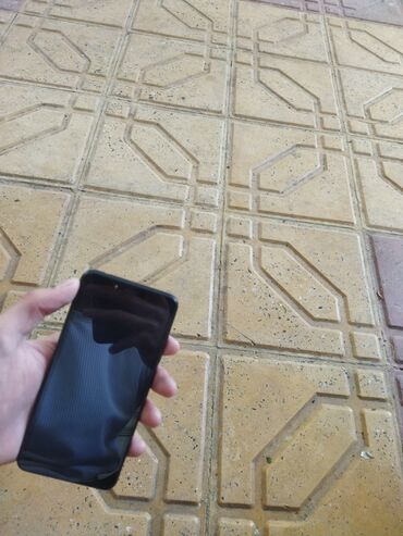 xiaomi black shark 3 kontakt home: Xiaomi Redmi 6A, 32 GB, rəng - Qara