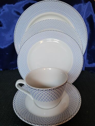 Kuhinjski setovi: Set nov petodelni porcelanski za jednu osobu. Petodelni — 2