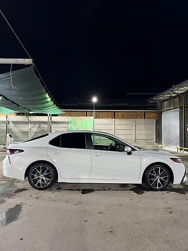 Продажа авто: Toyota Camry: 2021 г., 2.5 л, Автомат, Бензин, Седан — 4